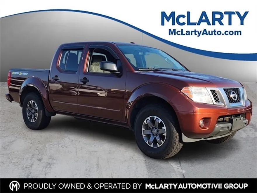 2017 Nissan Frontier Desert Runner photo 1