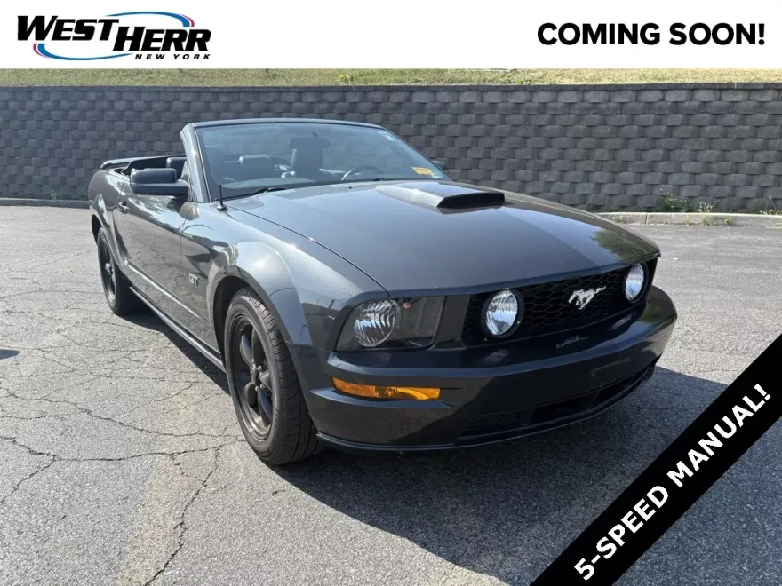 2007 Ford Mustang GT Deluxe photo 1