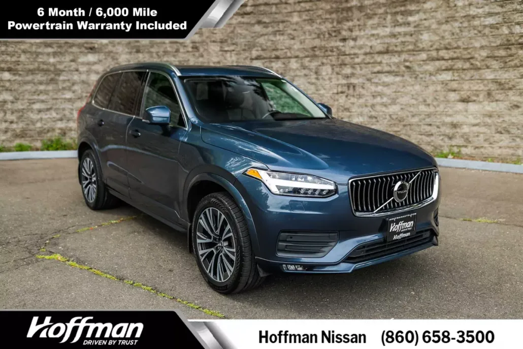 2021 Volvo XC90 T6 Momentum photo 1