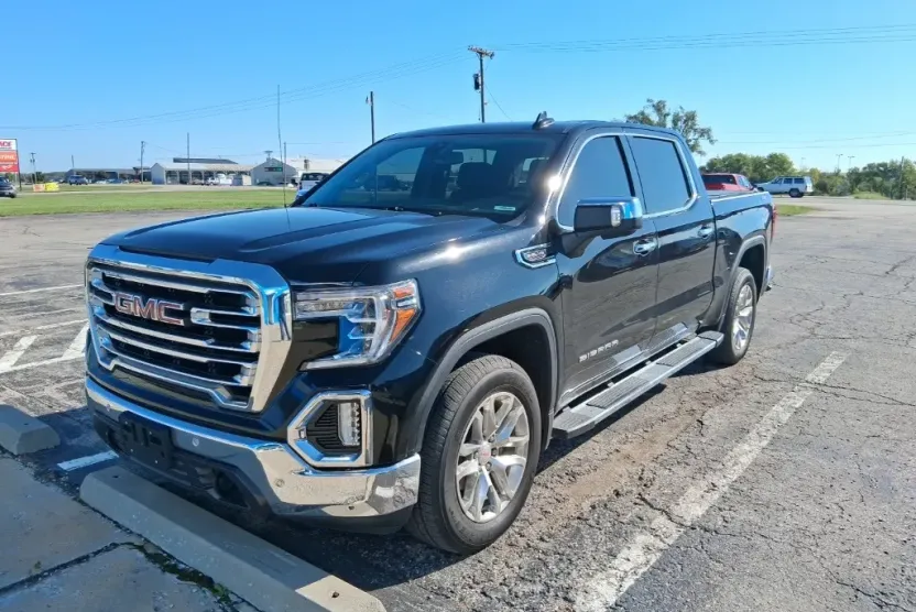 2019 Gmc Sierra 1500 SLT photo 1