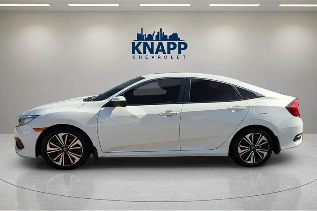 2018 Honda Civic EX-L photo 1