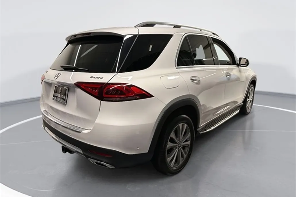 2022 Mercedes Benz GLE 350 4MATIC photo 1