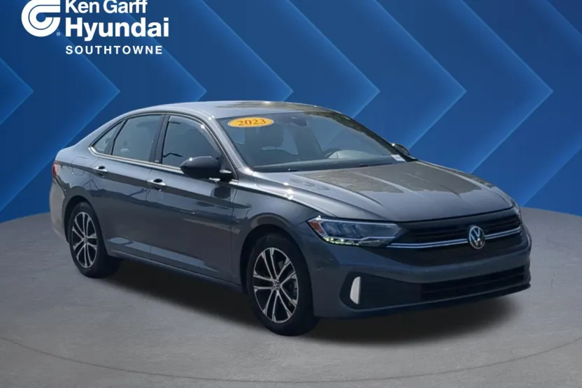 2023 Volkswagen Jetta Sport photo 1