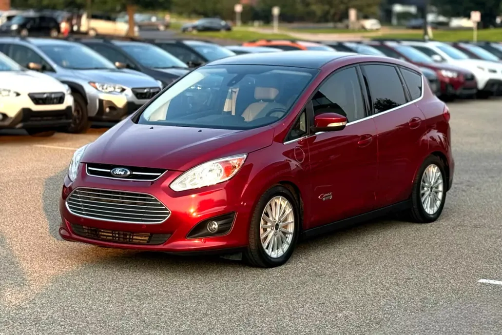 2015 Ford C-Max Energi SEL photo 1