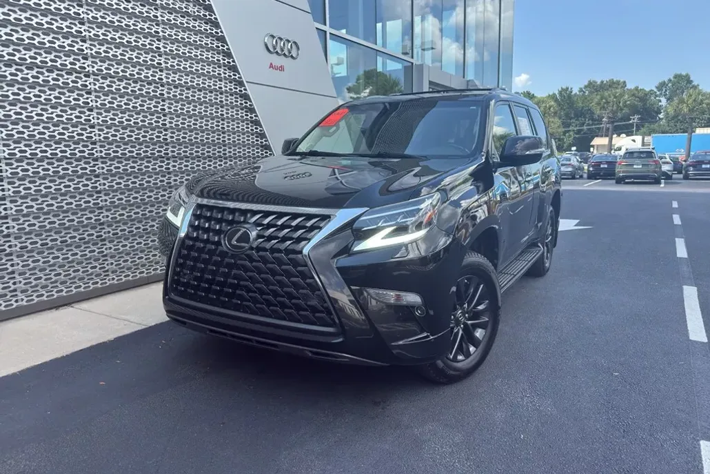 2022 Lexus GX 460 Premium photo 1