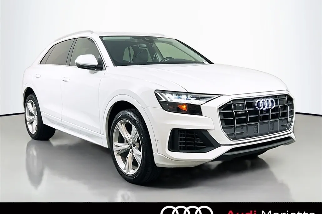 2023 Audi Q8 55 Premium Plus photo 1