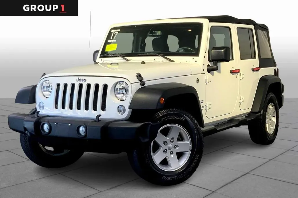2017 Jeep Wrangler Unlimited Sport photo 1