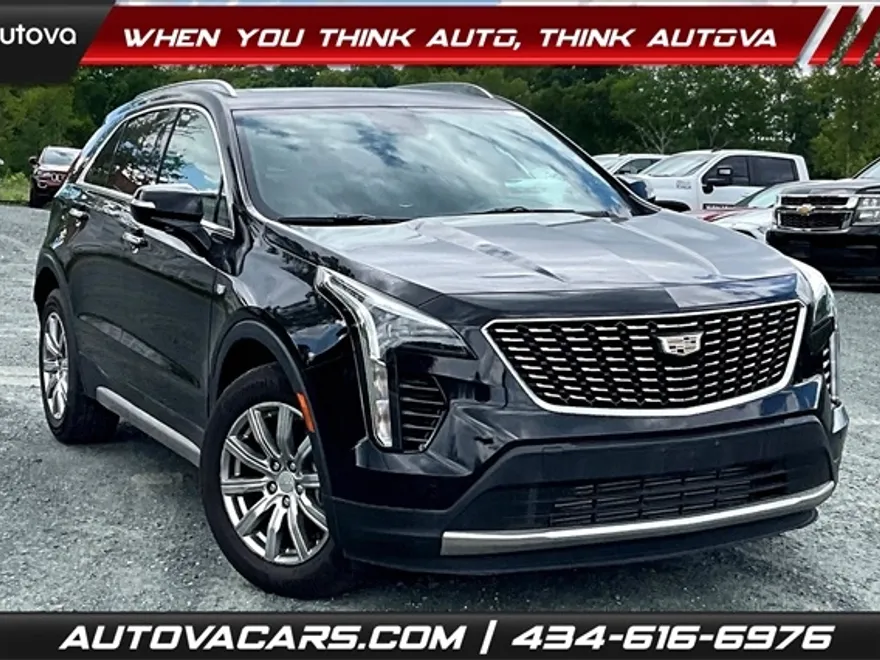2021 Cadillac XT4 Premium Luxury photo 1