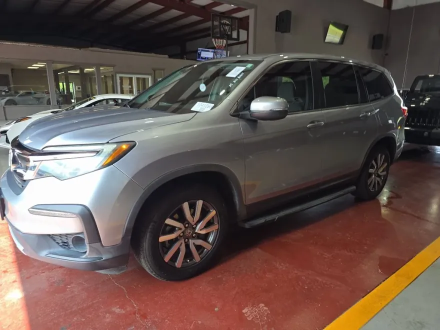 2020 Honda Pilot EX photo 1