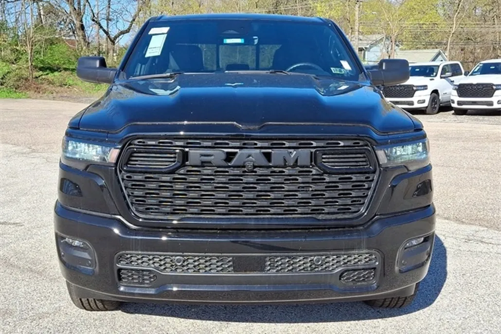 2025 Ram 1500 Tradesman photo 1