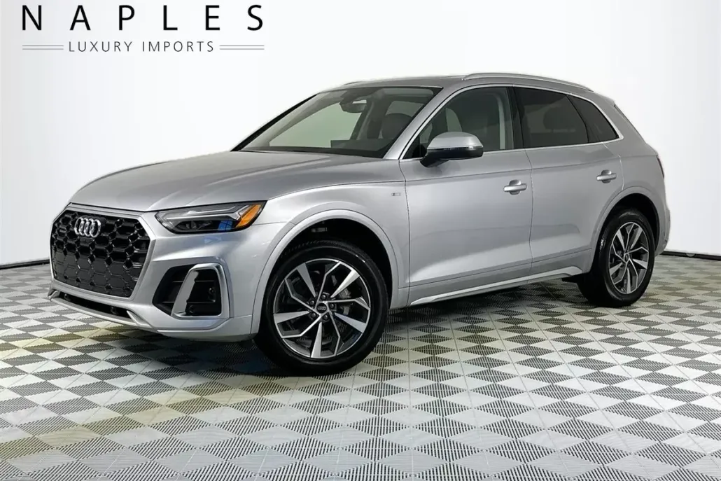 2023 Audi Q5 45 S line Premium photo 1