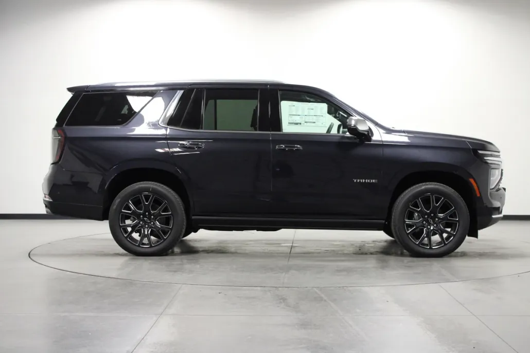2025 Chevrolet Tahoe Premier photo 1