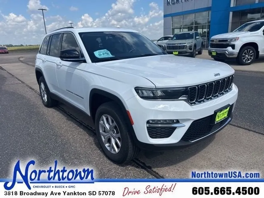 2022 Jeep Grand Cherokee Limited photo 1