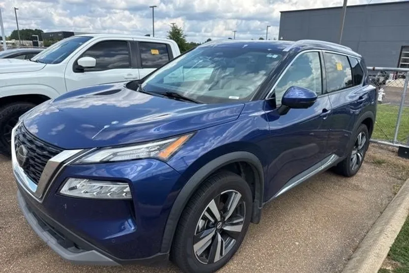 2021 Nissan Rogue SL photo 1