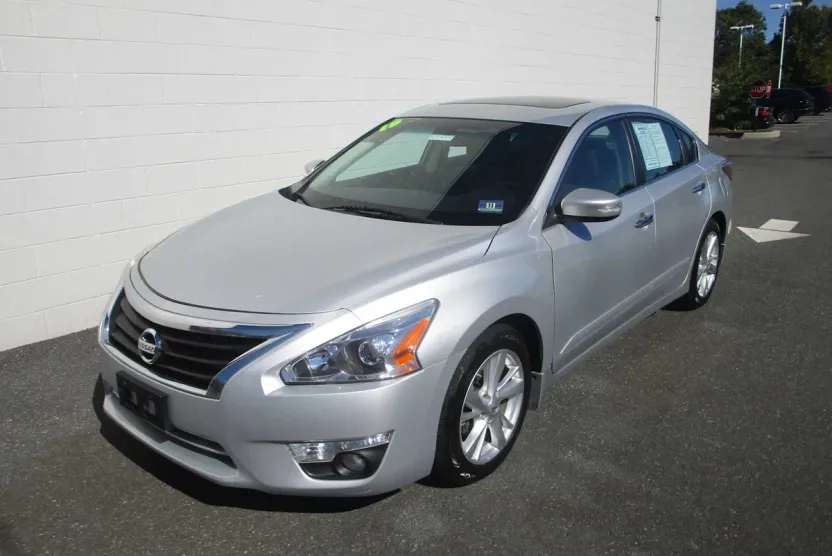 2015 Nissan Altima 2.5 SL photo 1