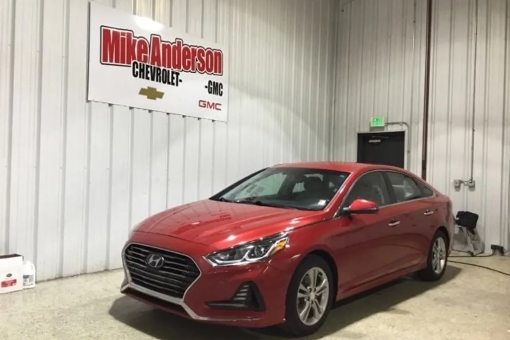 2018 Hyundai Sonata SEL photo 1