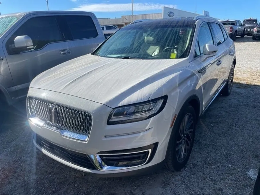 2019 Lincoln Nautilus Reserve photo 1