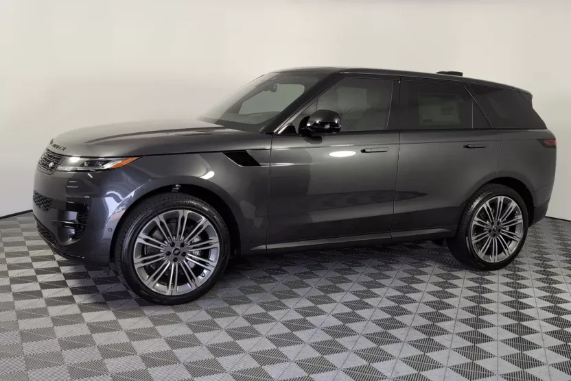 2025 Land Rover Range Rover Sport P360 SE photo 1