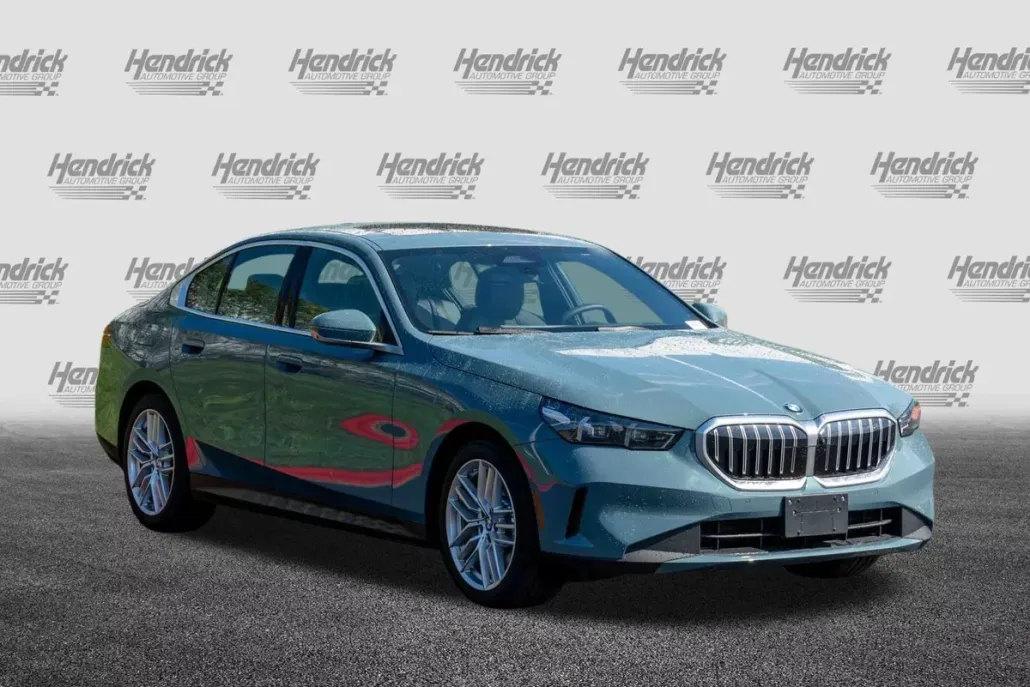 2025 Bmw 530i photo 1