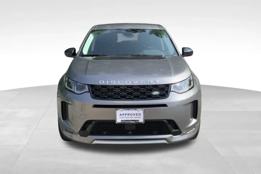 2024 Land Rover Discovery Sport S photo 1