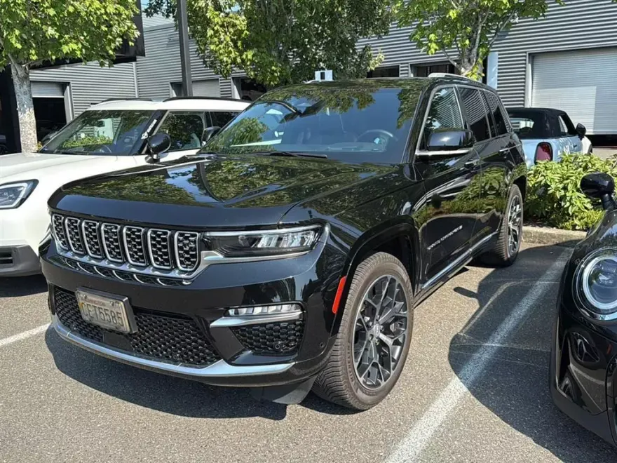 2022 Jeep Grand Cherokee Summit Reserve photo 1