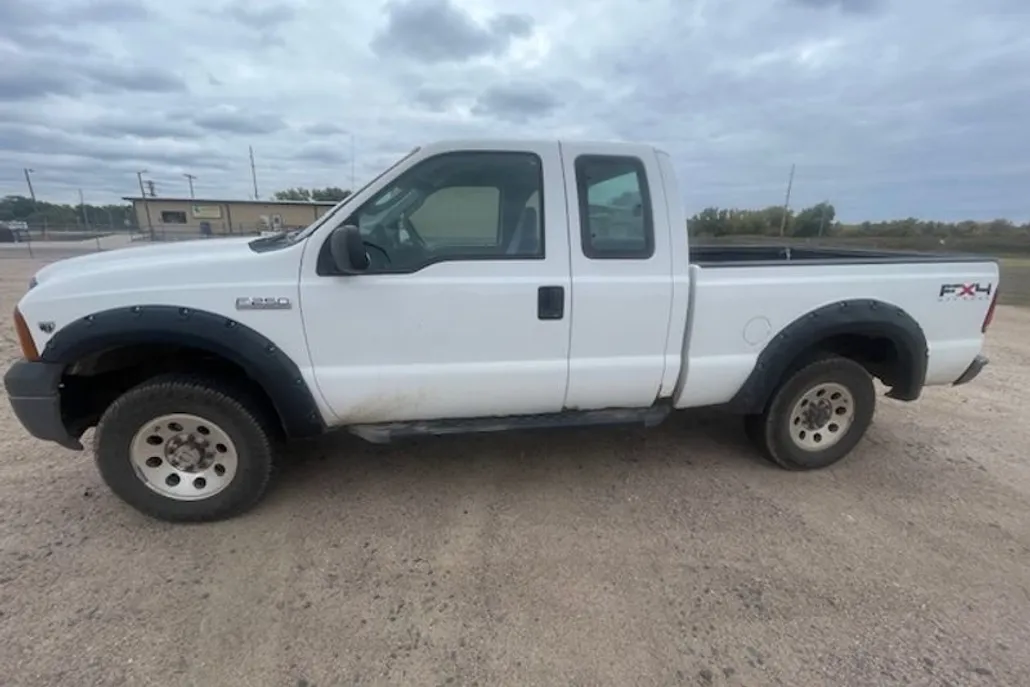 2006 Ford F-250 XLT photo 1