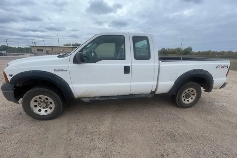 2006 Ford F-250 XLT photo 1