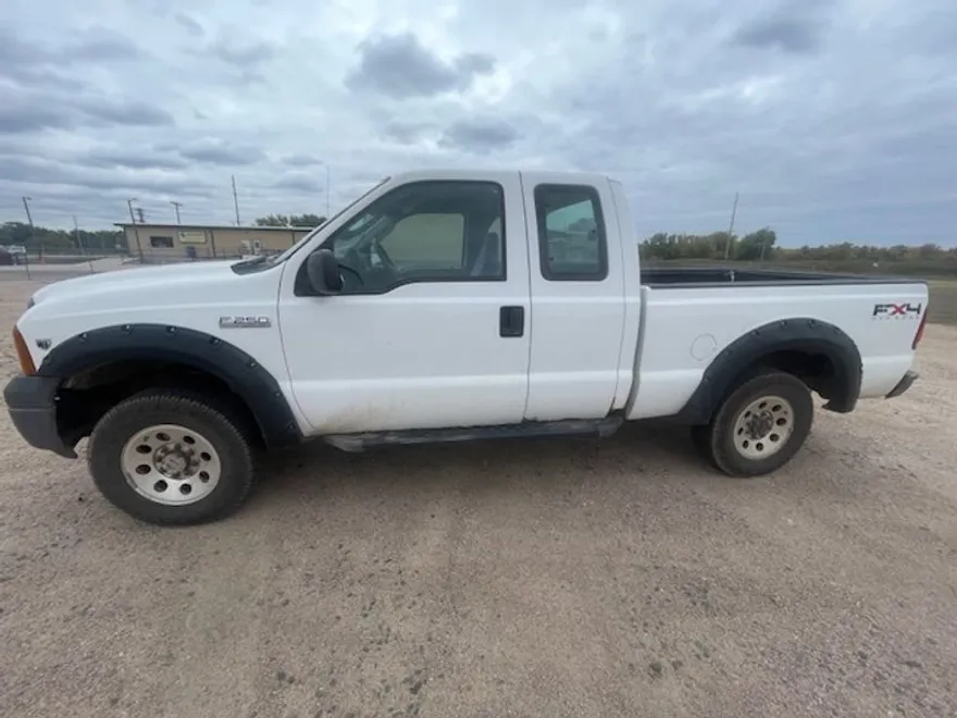 2006 Ford F-250 XLT photo 1