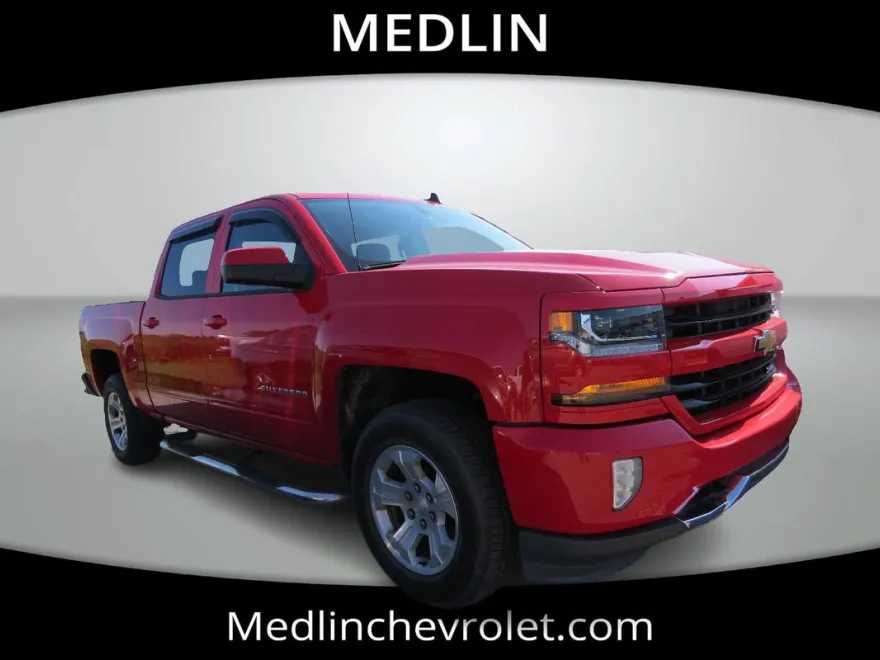 2018 Chevrolet Silverado 1500 LT photo 1