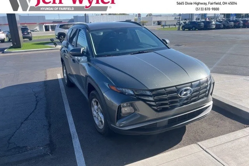 2022 Hyundai Tucson SEL photo 1