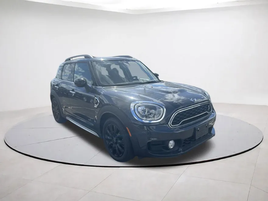 2018 Mini Countryman S ALL4 photo 1