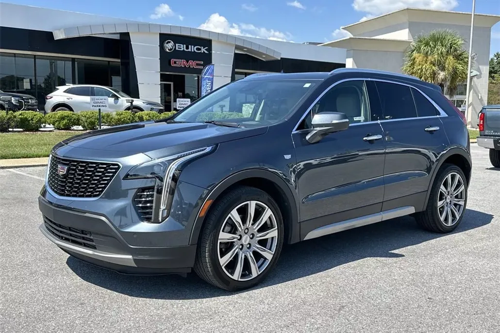 2019 Cadillac XT4 Premium Luxury photo 1