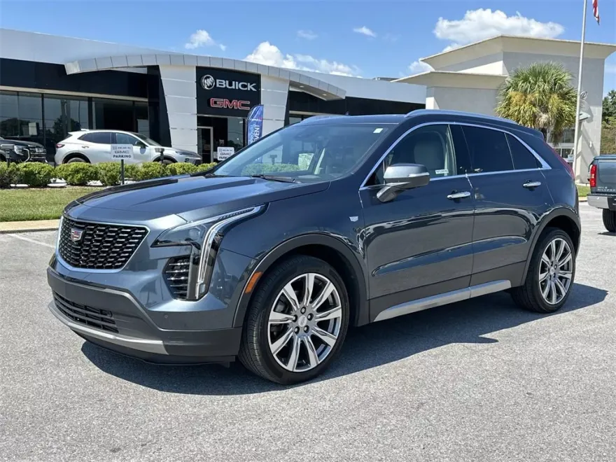 2019 Cadillac XT4 Premium Luxury photo 1