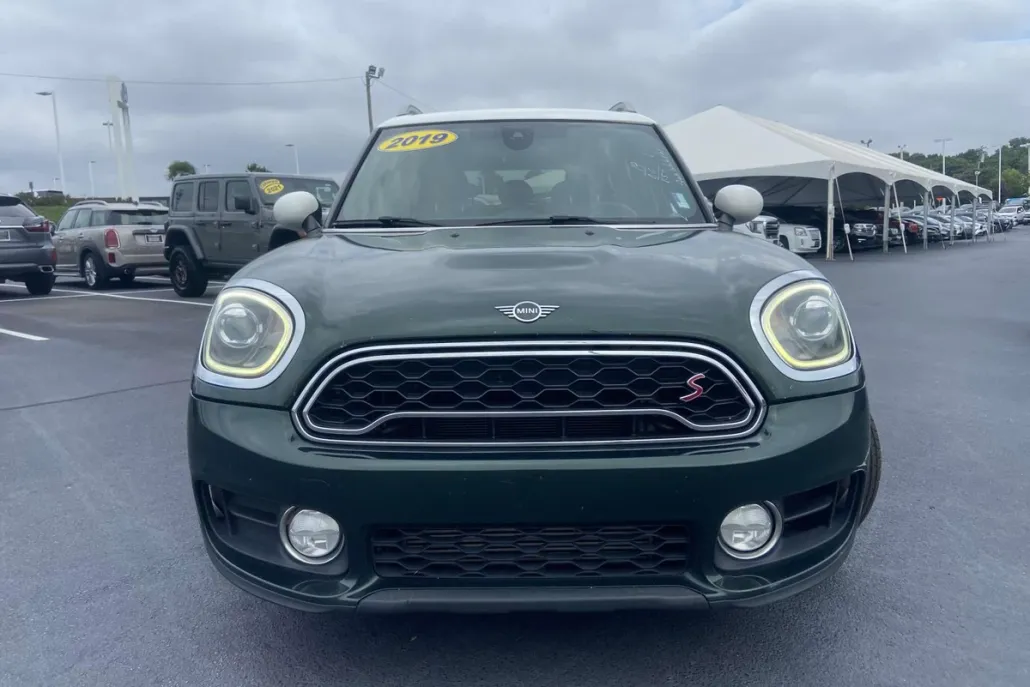 2019 Mini Countryman S ALL4 photo 1