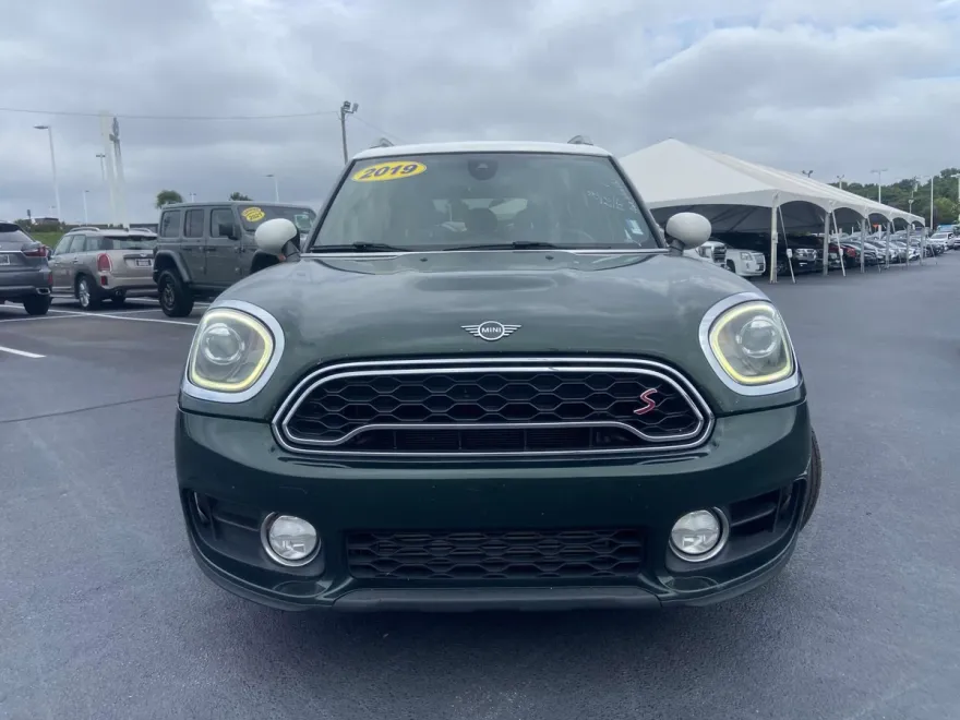 2019 Mini Countryman S ALL4 photo 1