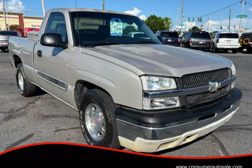 2004 Chevrolet Silverado 1500 photo 1