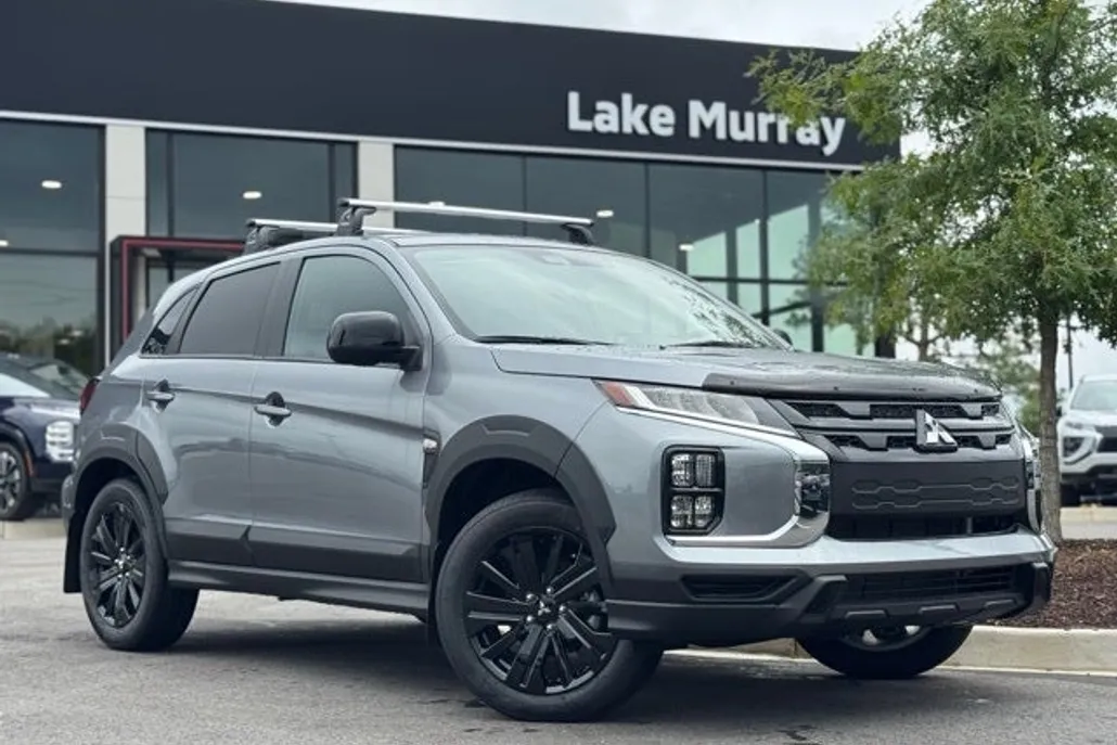 2025 Mitsubishi Outlander Sport ES SE LE photo 1