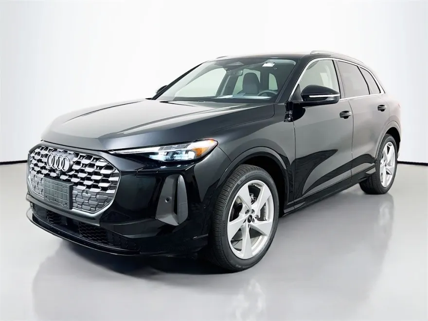 2025 Audi Q5 2.0T Prestige photo 1