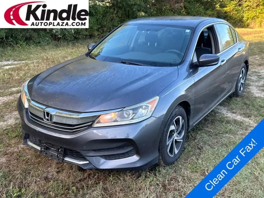 2017 Honda Accord LX photo 1