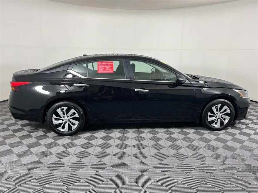 2025 Nissan Altima 2.5 S photo 1