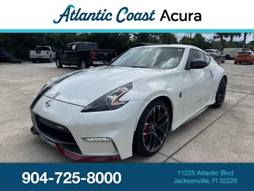 2017 Nissan 370Z Nismo Tech photo 1