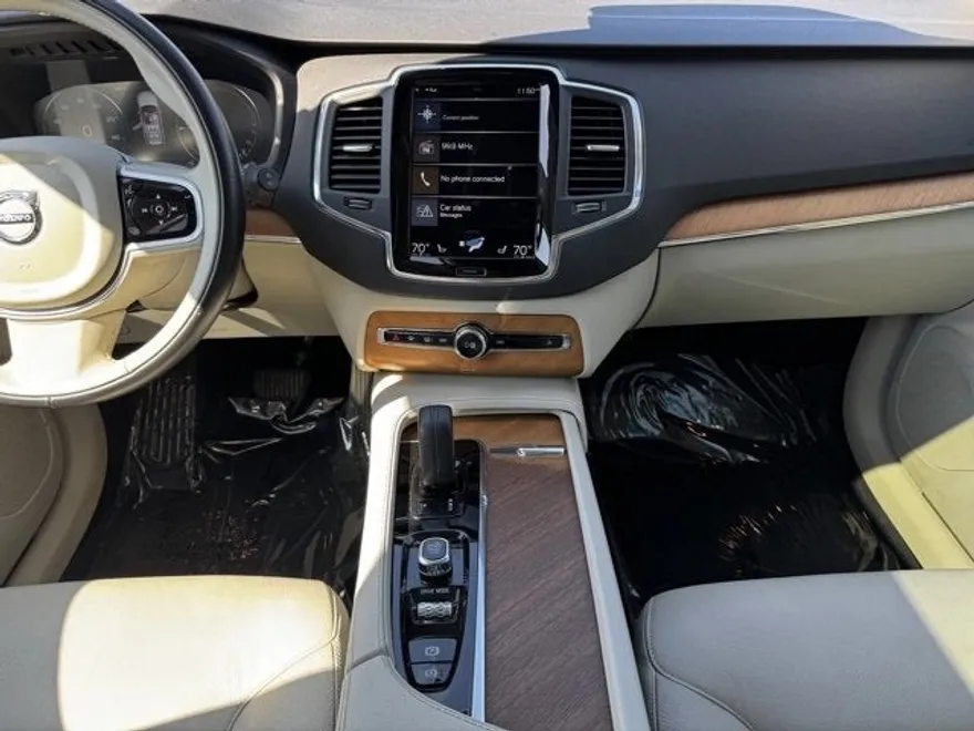 2021 Volvo XC90 Recharge T8 Inscription Expression photo 1