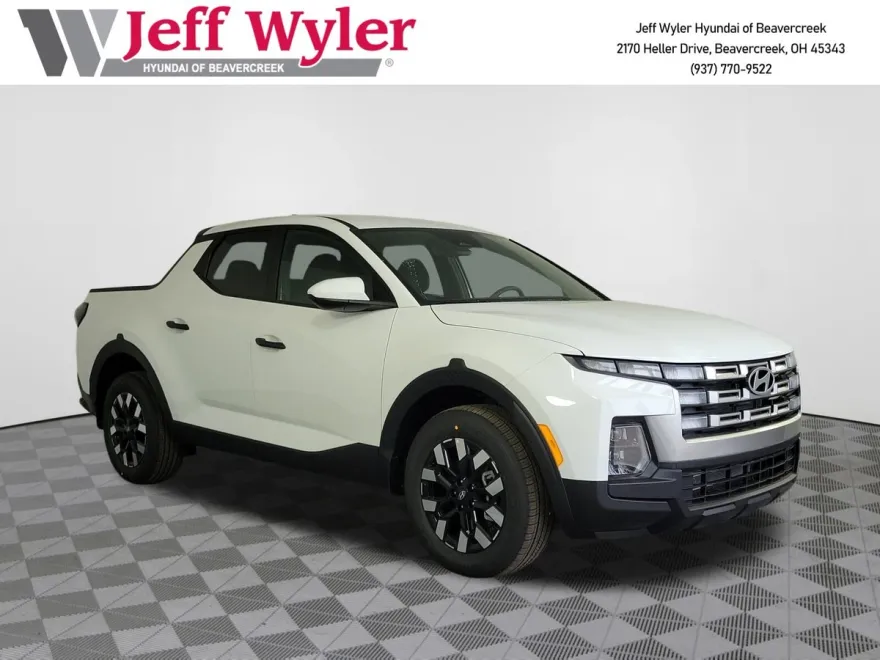2025 Hyundai Santa Cruz SE photo 1