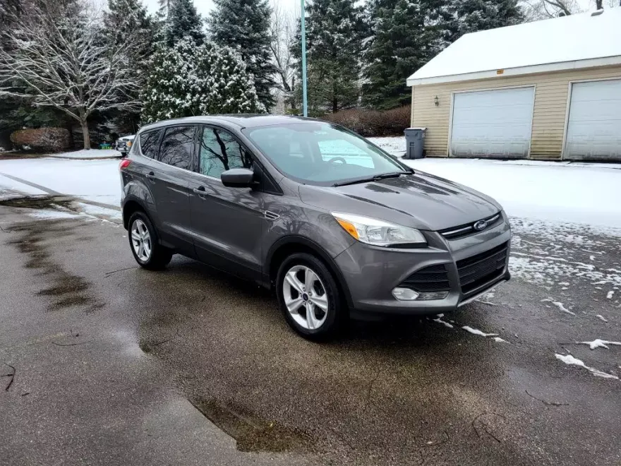 2014 Ford Escape SE photo 1