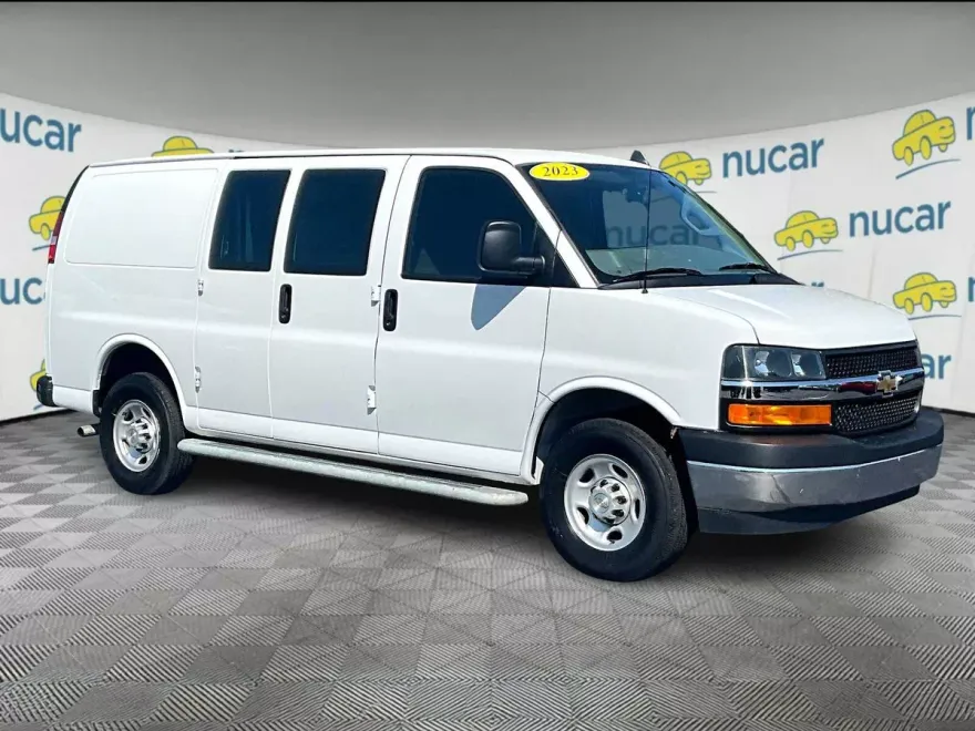 2023 Chevrolet Express 2500 Cargo photo 1