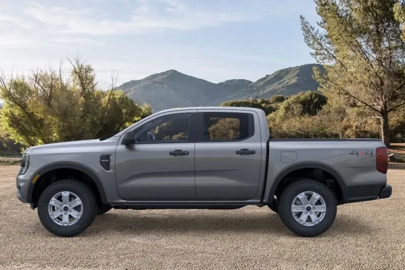 2025 Ford Ranger XL photo 1