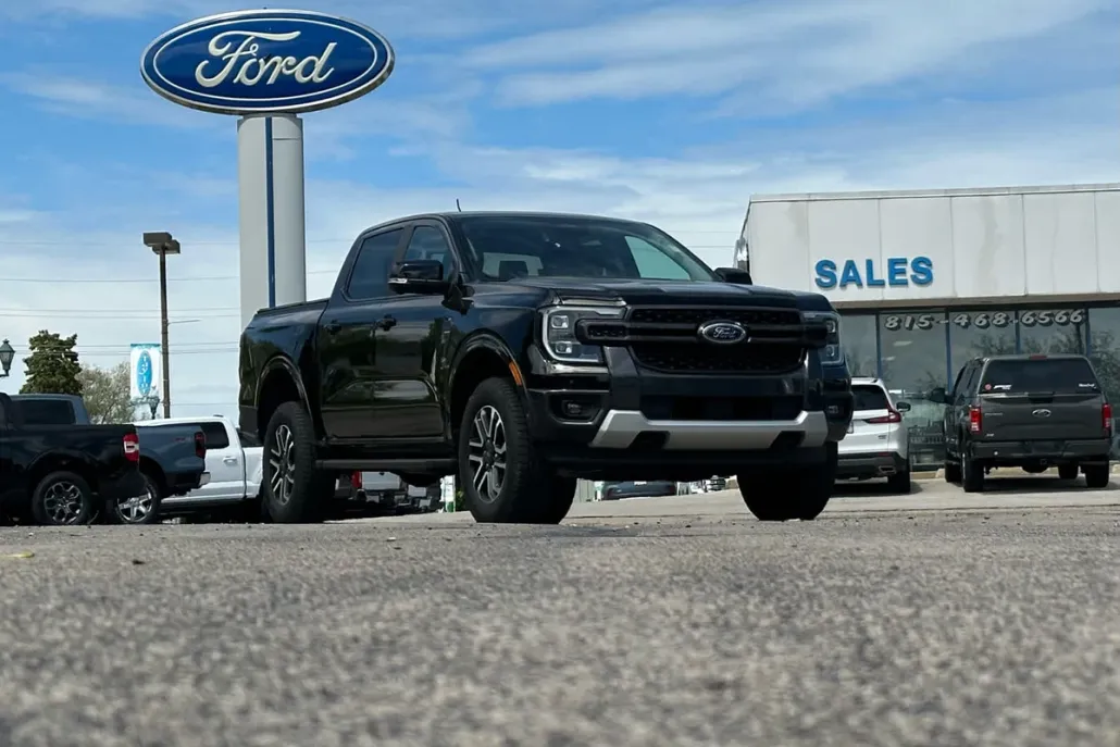 2024 Ford Ranger Lariat photo 1