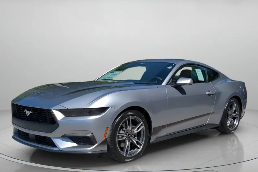 2025 Ford Mustang EcoBoost photo 1