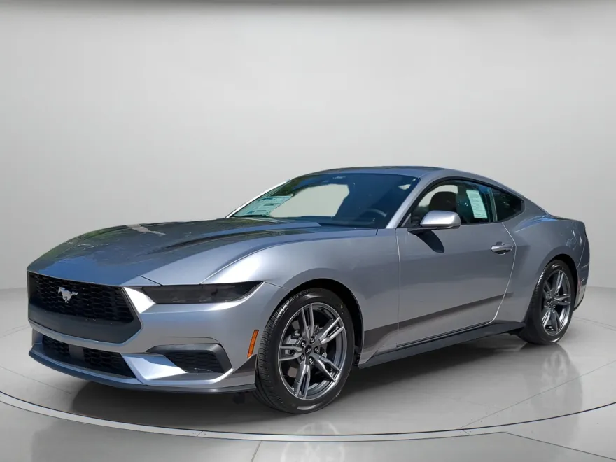 2025 Ford Mustang EcoBoost photo 1