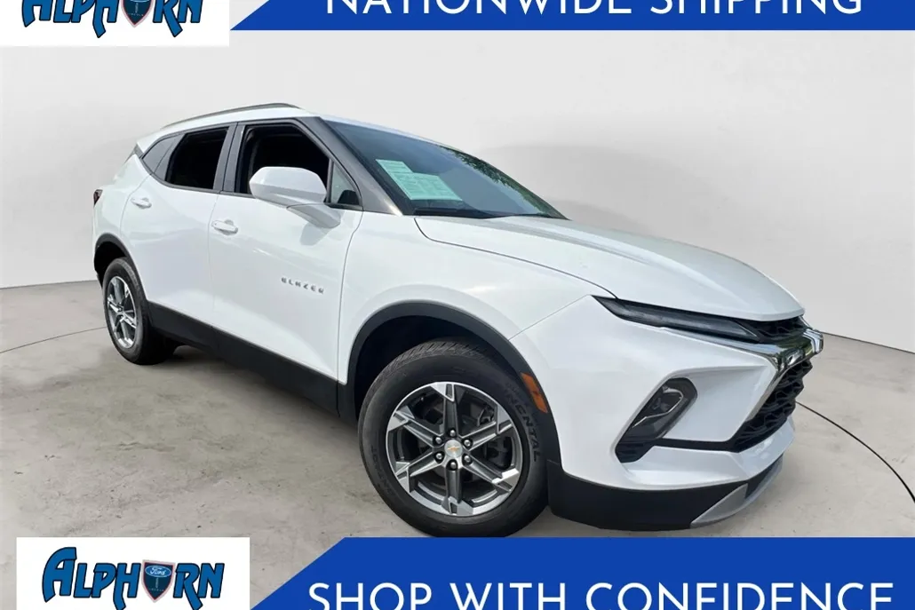 2023 Chevrolet Blazer 2LT photo 1
